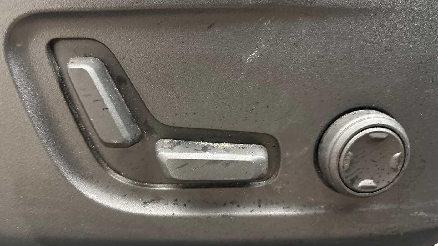 Used Volvo XC40 for sale - 77670647: Photo 28