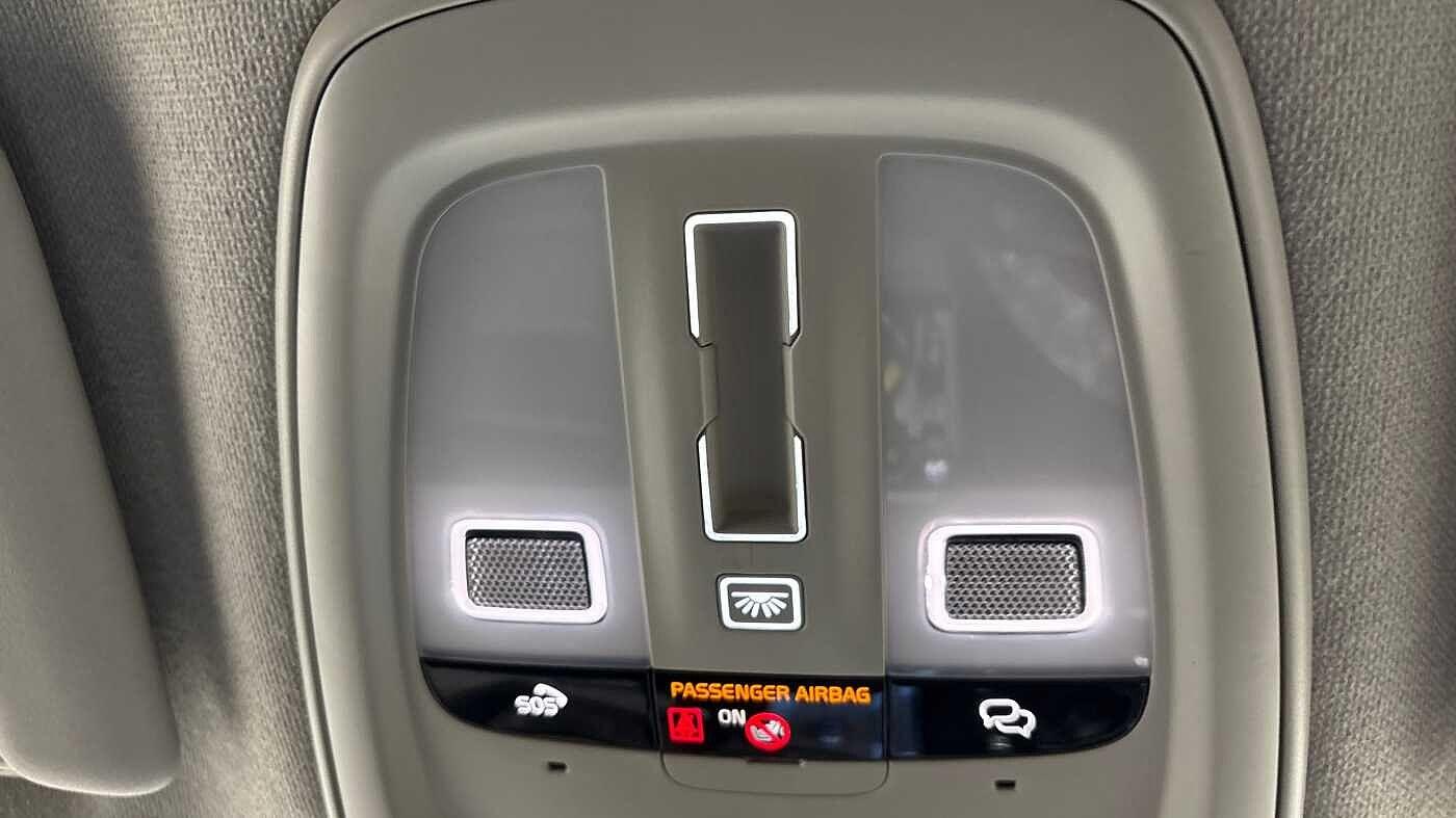 Used Volvo XC40 for sale - 77670647: Photo 33