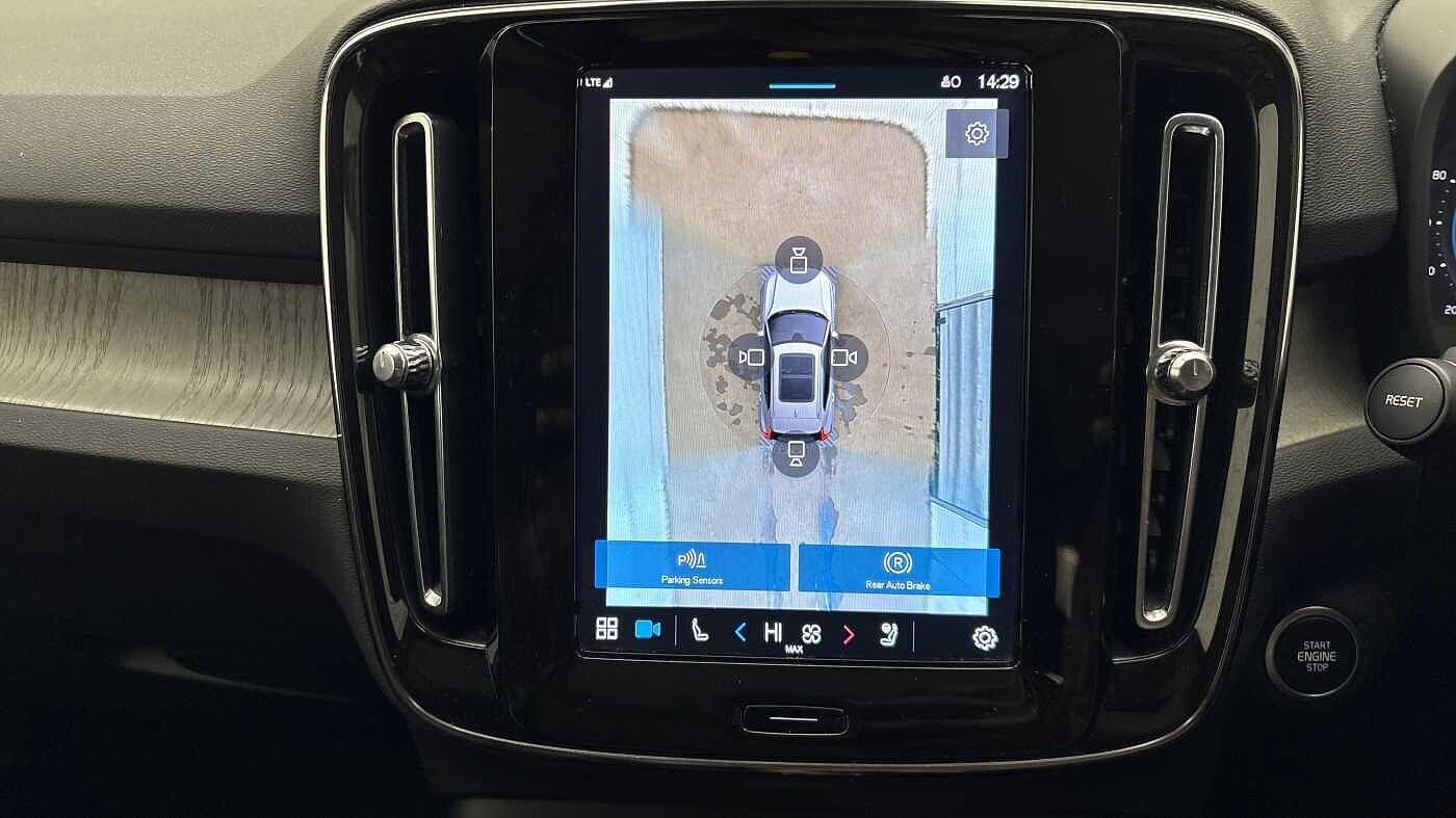 Used Volvo XC40 for sale - 77670647: Photo 42