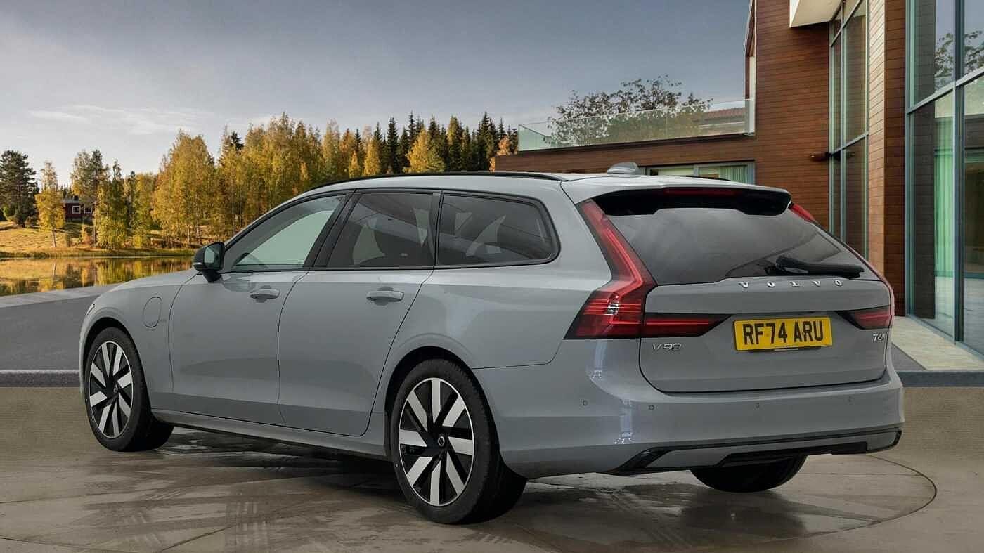 Used Volvo V90 2025 for sale - 77330391: Photo 5