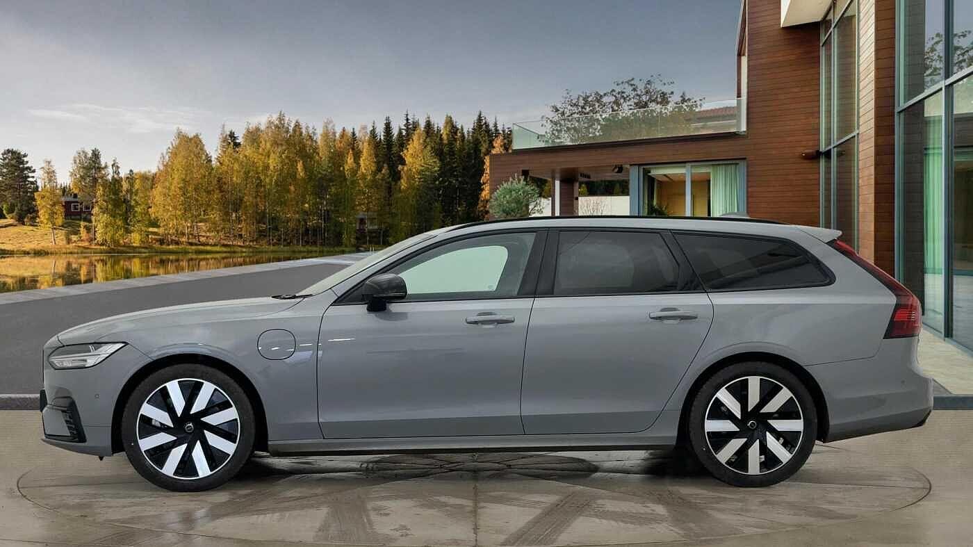 Used Volvo V90 2025 for sale - 77330391: Photo 6