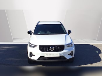Used Volvo XC40 2025 for sale - 76441385: Photo