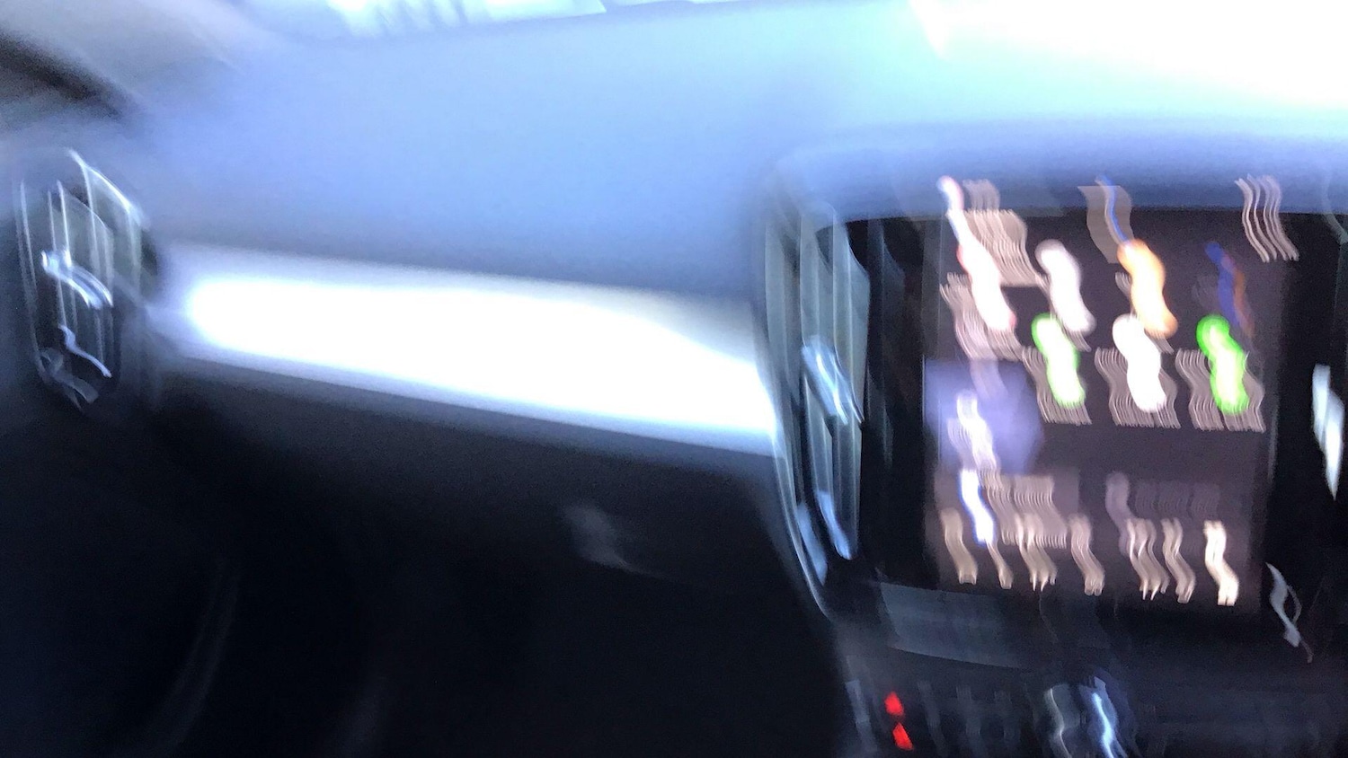 Used Volvo XC40 2025 for sale - 76441385: Photo 36