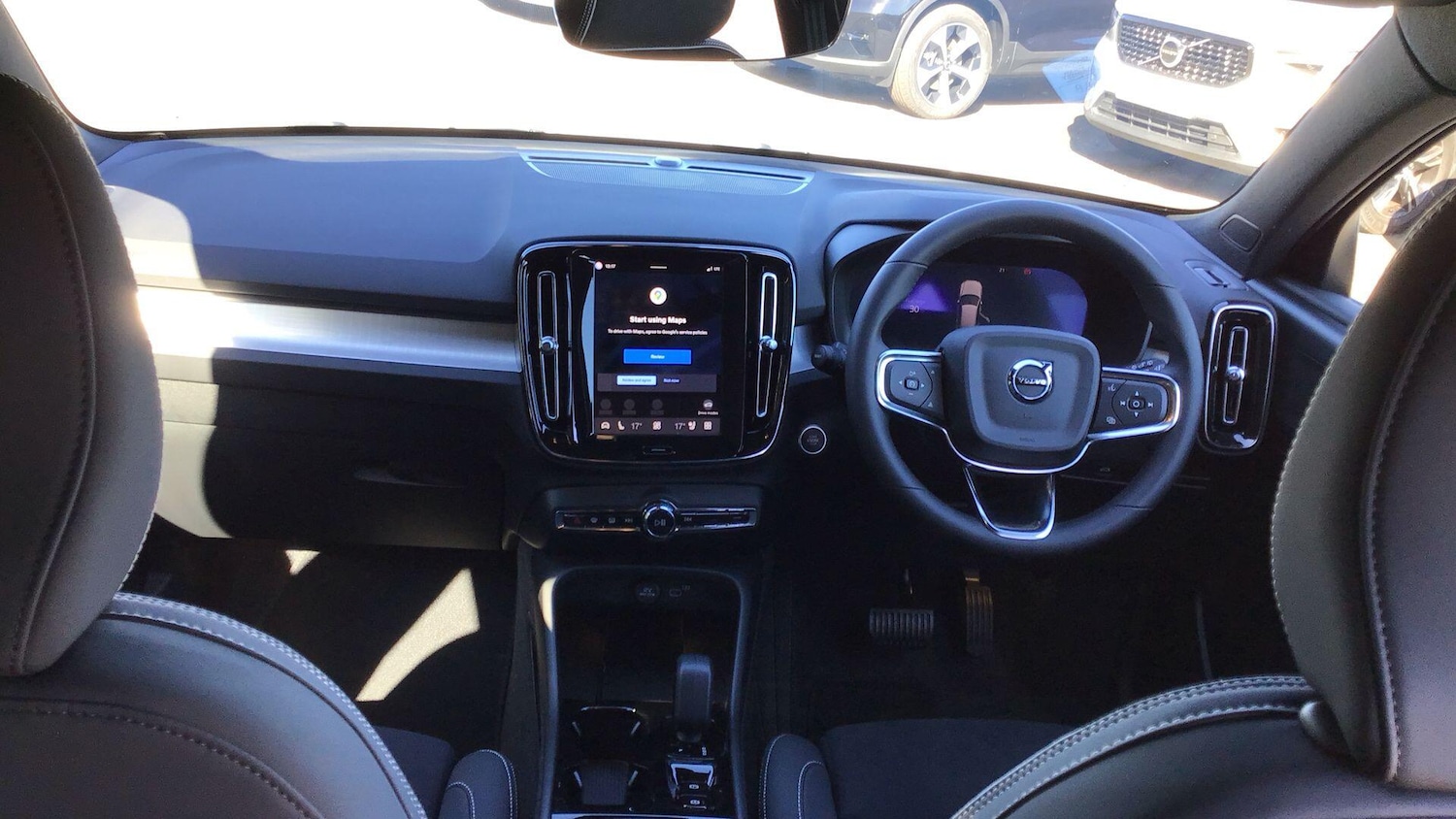 Used Volvo XC40 2025 for sale - 76441385: Photo 5