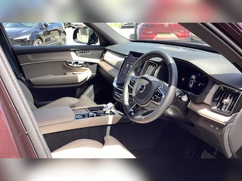 Used Volvo XC90 2025 for sale - 78988368: Photo