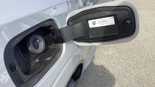 Used Volvo XC60 2023 for sale - 76094925: Photo 32