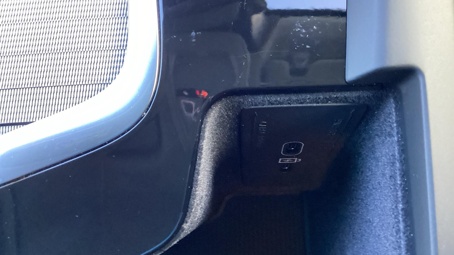 Used Volvo XC60 2023 for sale - 76522170: Photo 15