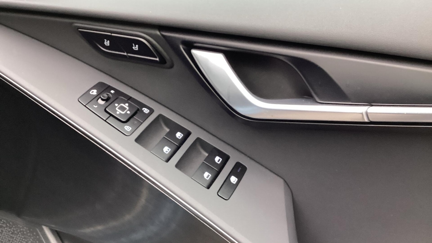 Used Kia Niro 2024 for sale - 77710217: Photo 31