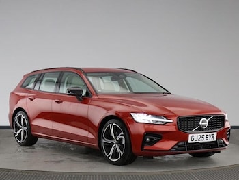 2025 (25) - 2.0 B4P Plus Dark 5dr Auto [7 speed]