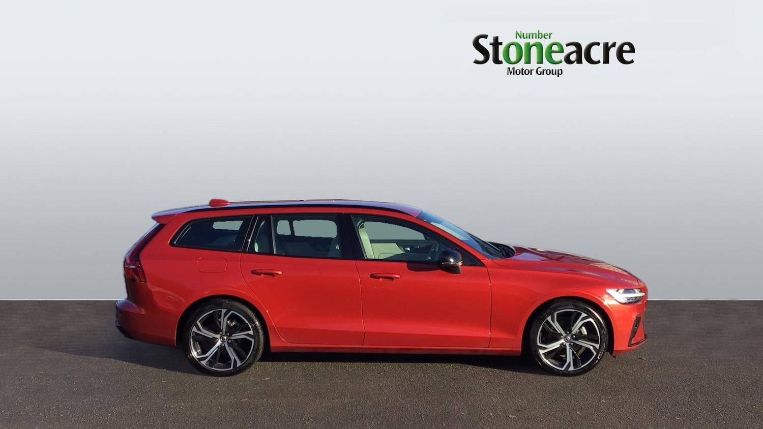 Used Volvo V60 2025 for sale - 76781977: Photo 3