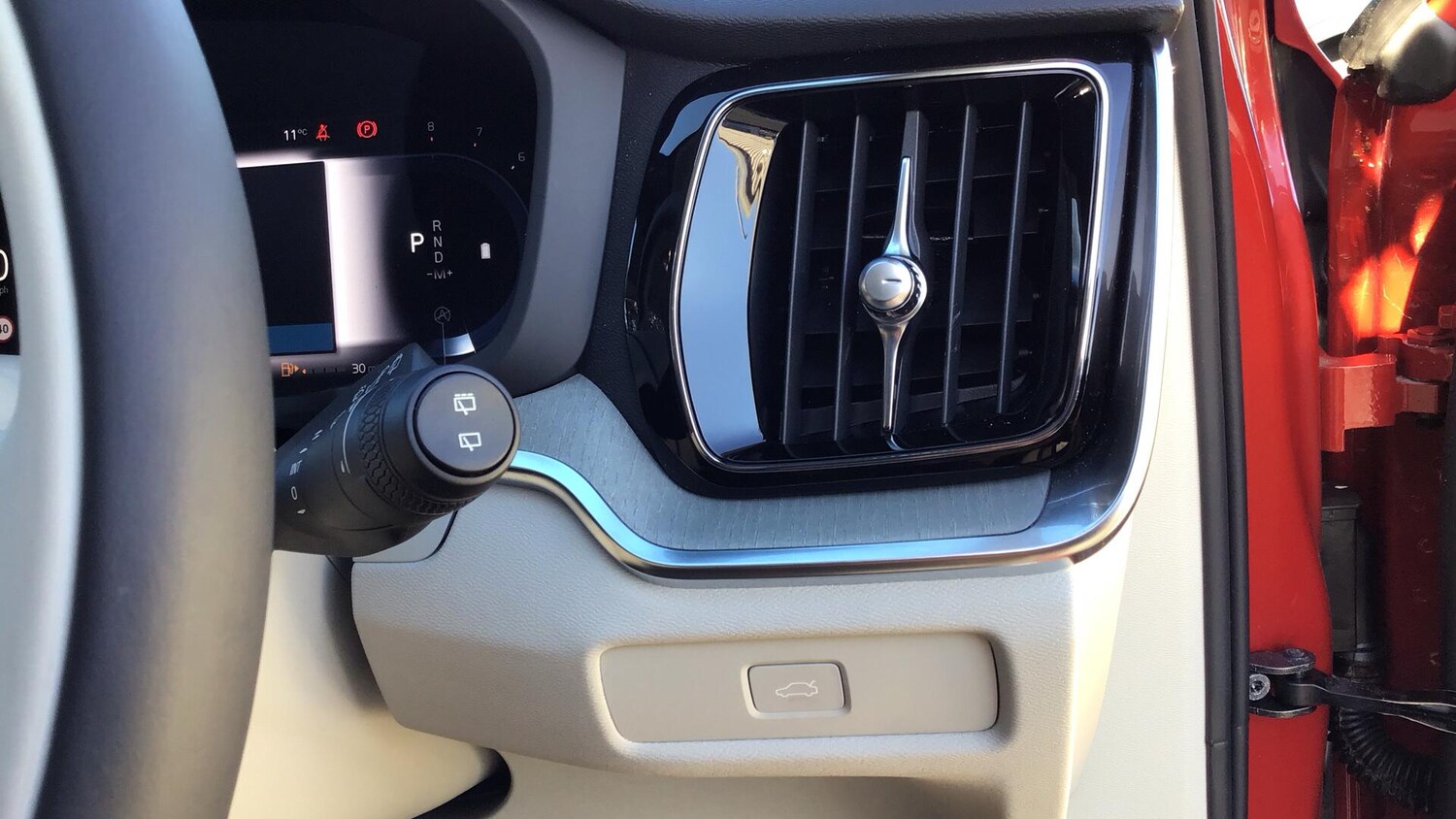 Used Volvo V60 2025 for sale - 76781977: Photo 31