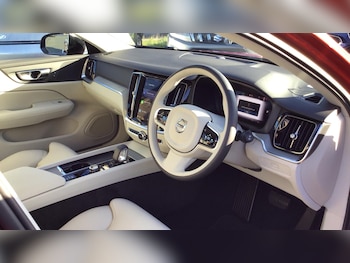 Used Volvo V60 2025 for sale - 76781977: Photo