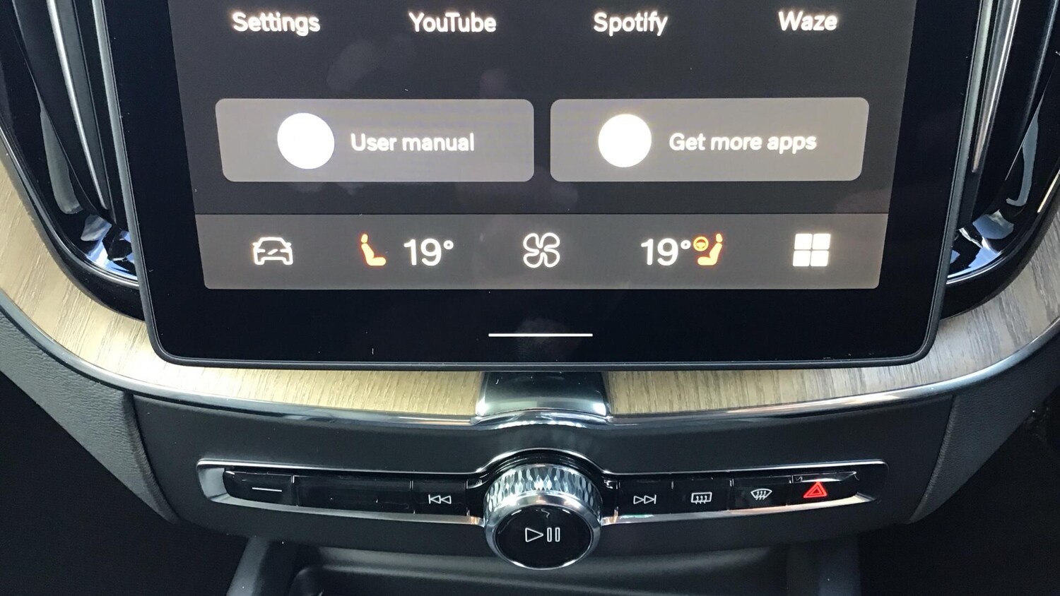 Used Volvo XC60 2025 for sale - 77898250: Photo 22