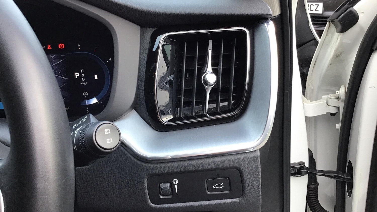 Used Volvo XC60 2022 for sale - 76522525: Photo 31