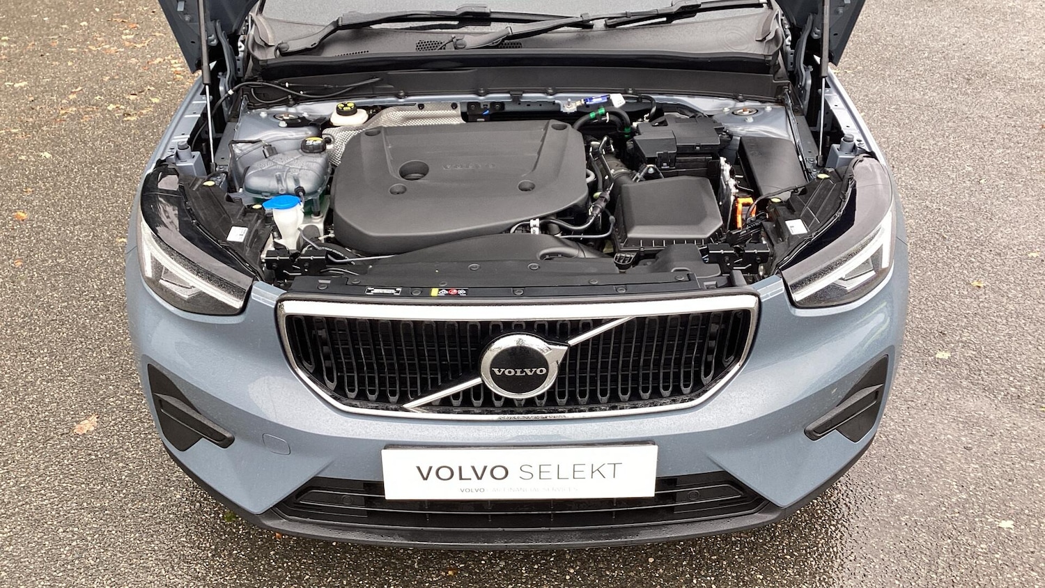 Used Volvo XC40 2023 for sale - 75991469: Photo 15