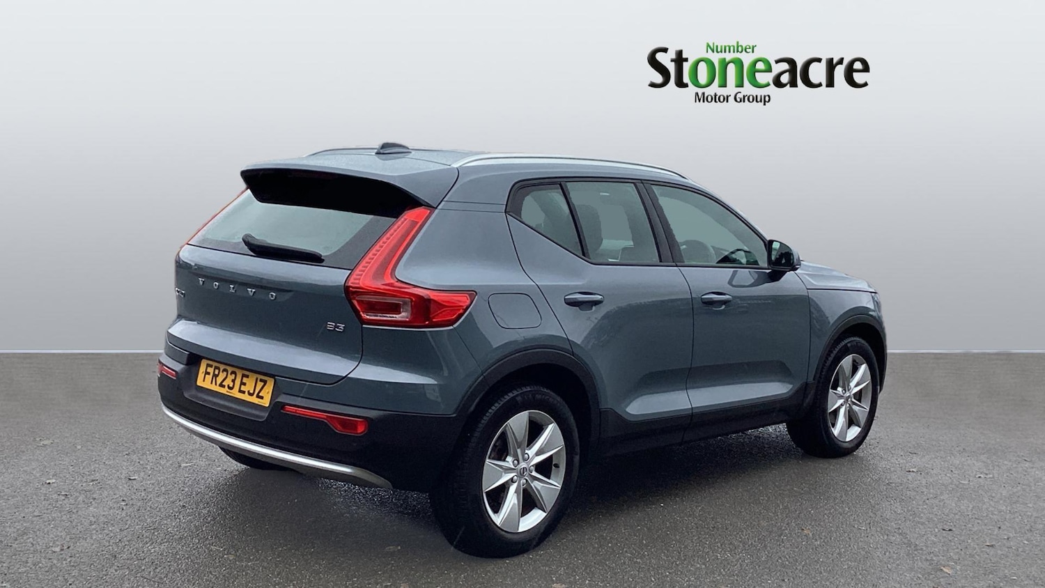 Used Volvo XC40 2023 for sale - 75991469: Photo 2
