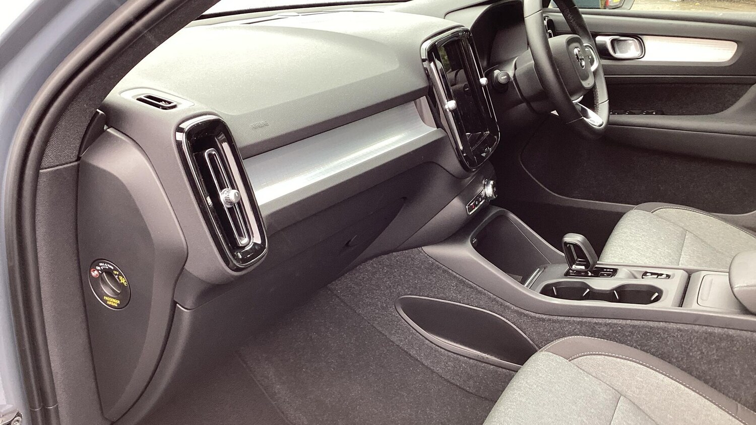 Used Volvo XC40 2023 for sale - 75991469: Photo 22