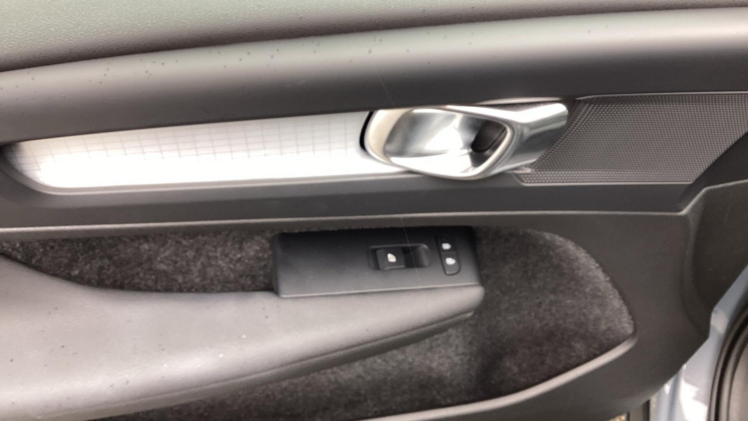 Used Volvo XC40 2023 for sale - 75991469: Photo 23