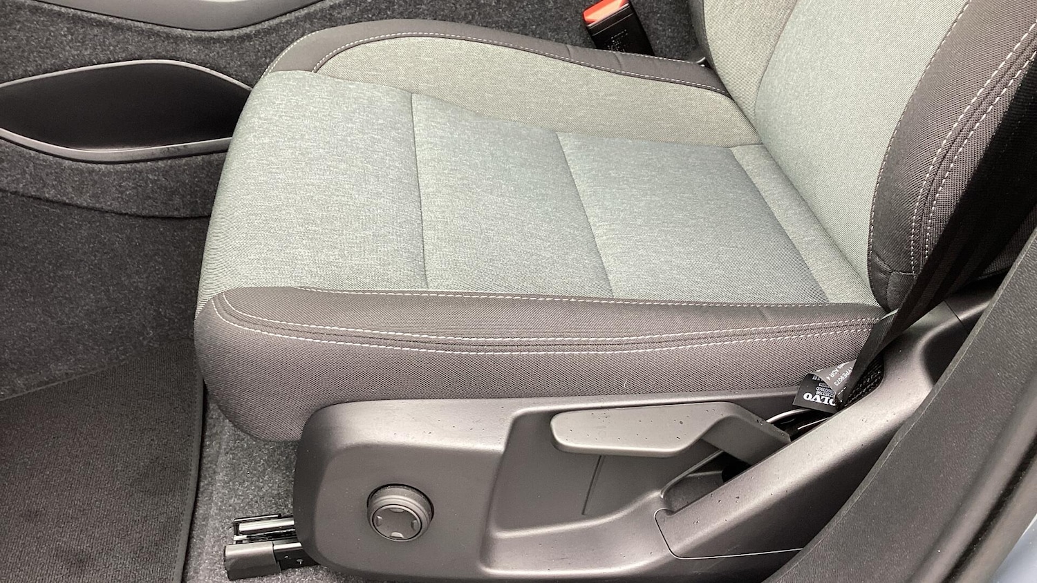 Used Volvo XC40 2023 for sale - 75991469: Photo 24