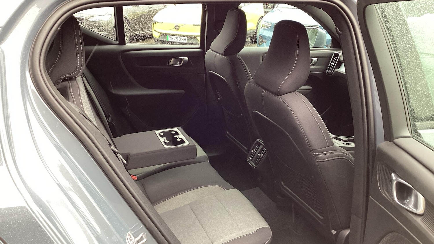 Used Volvo XC40 2023 for sale - 75991469: Photo 6