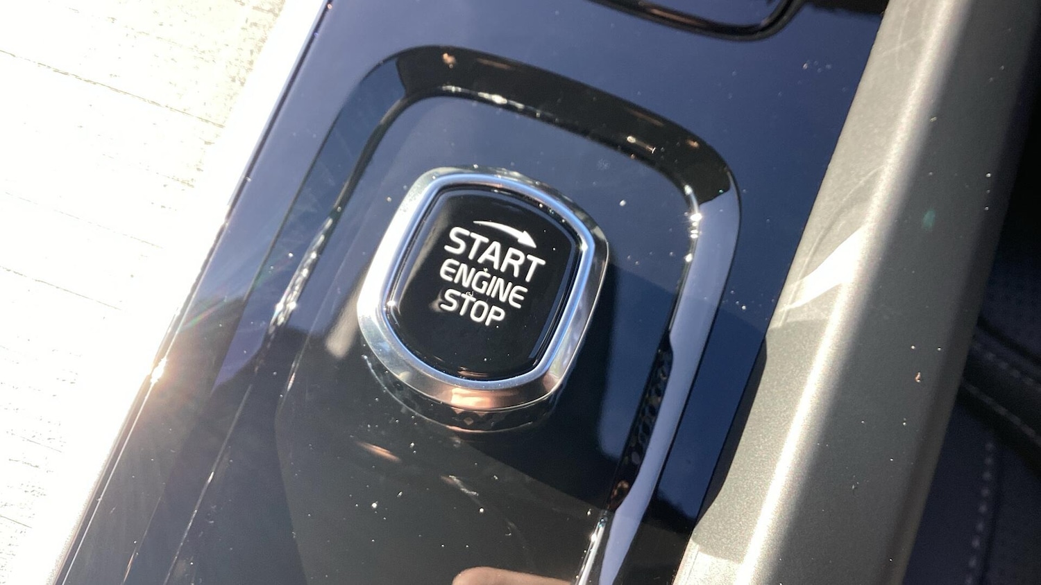 Used Volvo XC60 2025 for sale - 76484570: Photo 23