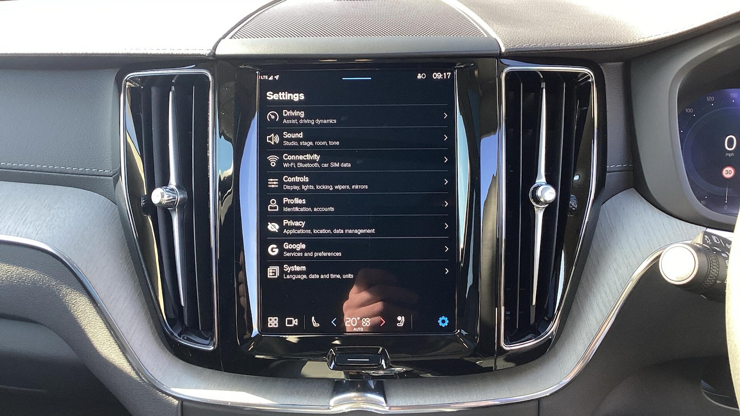 Used Volvo XC60 2025 for sale - 76484570: Photo 37