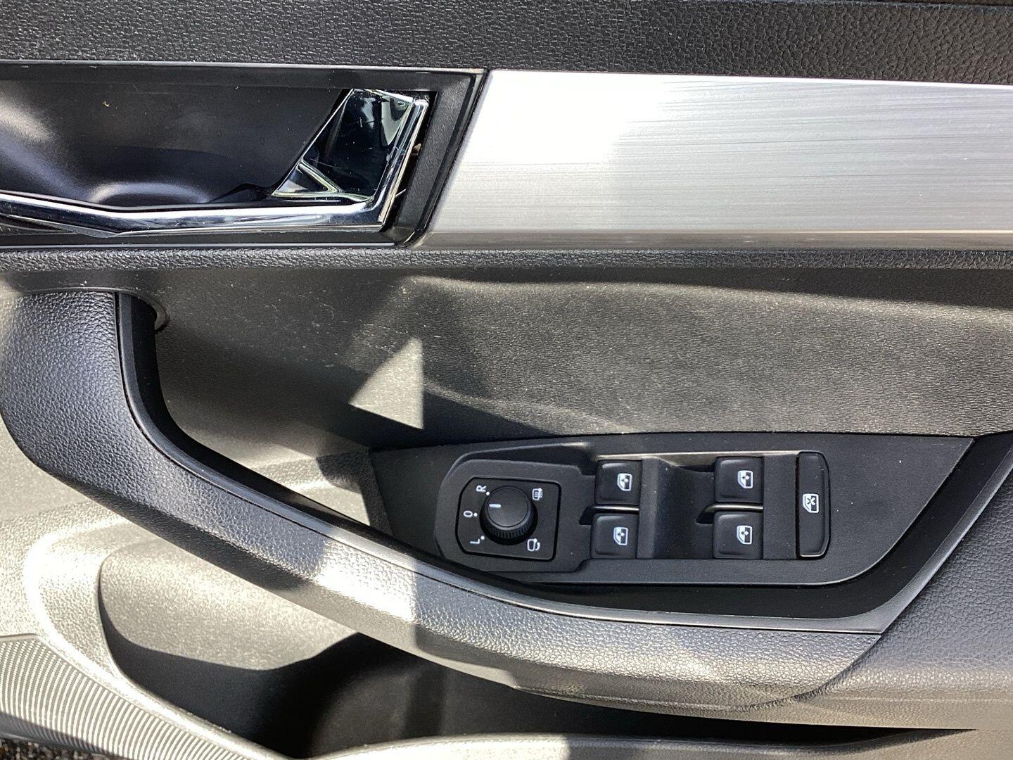 Used Skoda Karoq 2020 for sale - 76521687: Photo 46