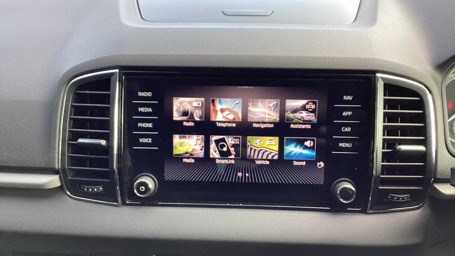 Used Skoda Karoq 2020 for sale - 76521687: Photo 86