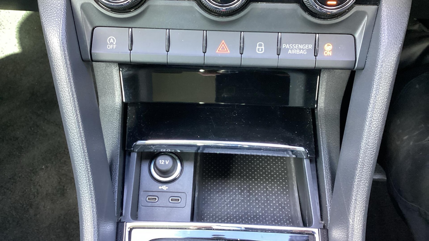 Used Skoda Karoq 2020 for sale - 76521687: Photo 92