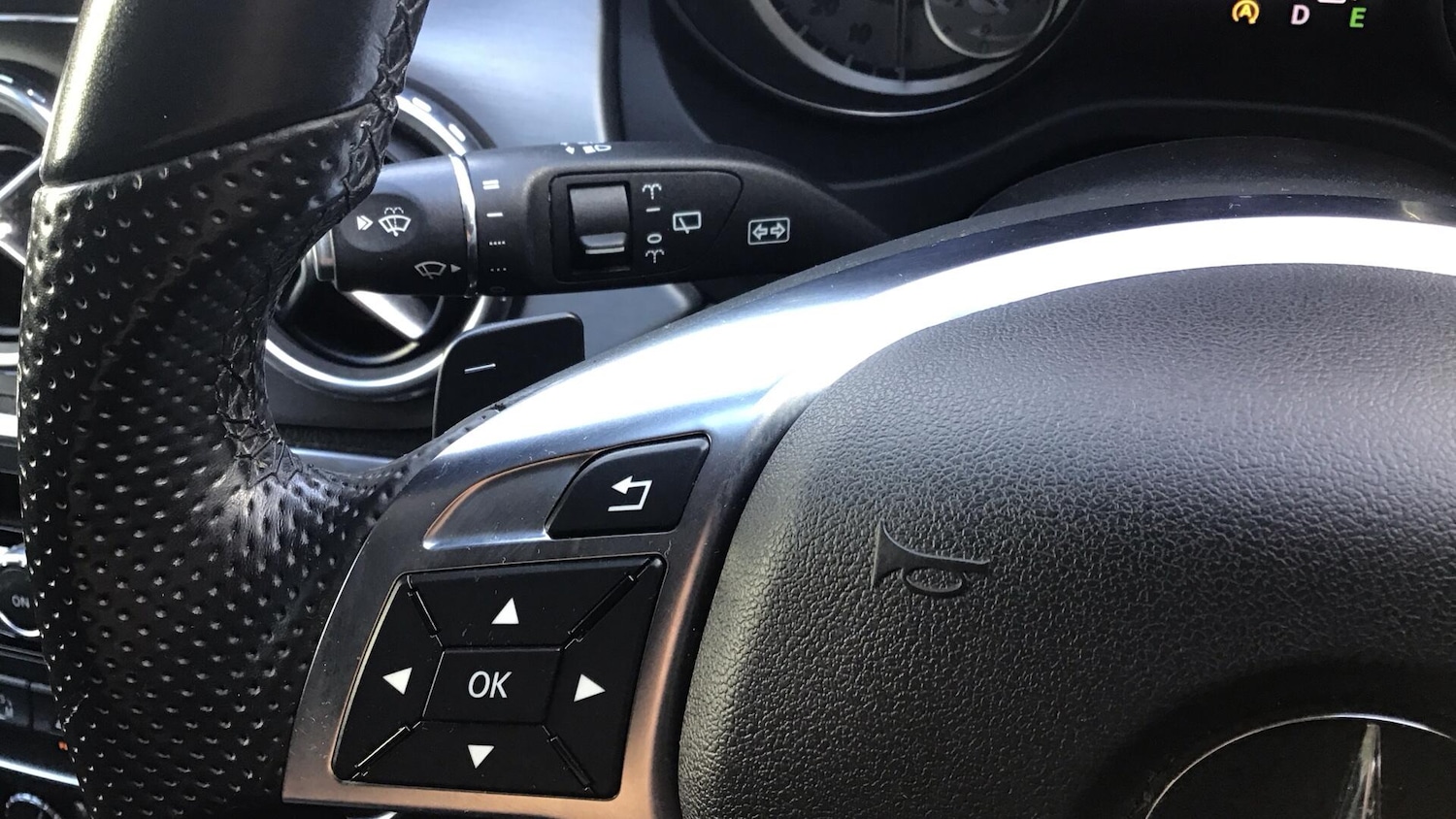 Used Mercedes-Benz GLA 2015 for sale - 76499918: Photo 24