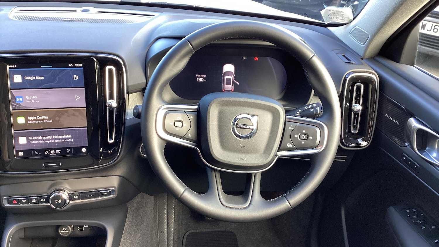 Used Volvo XC40 2025 for sale - 76085503: Photo 10