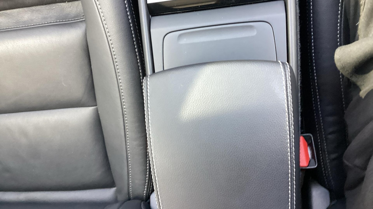 Used Volvo XC40 2025 for sale - 76085503: Photo 15