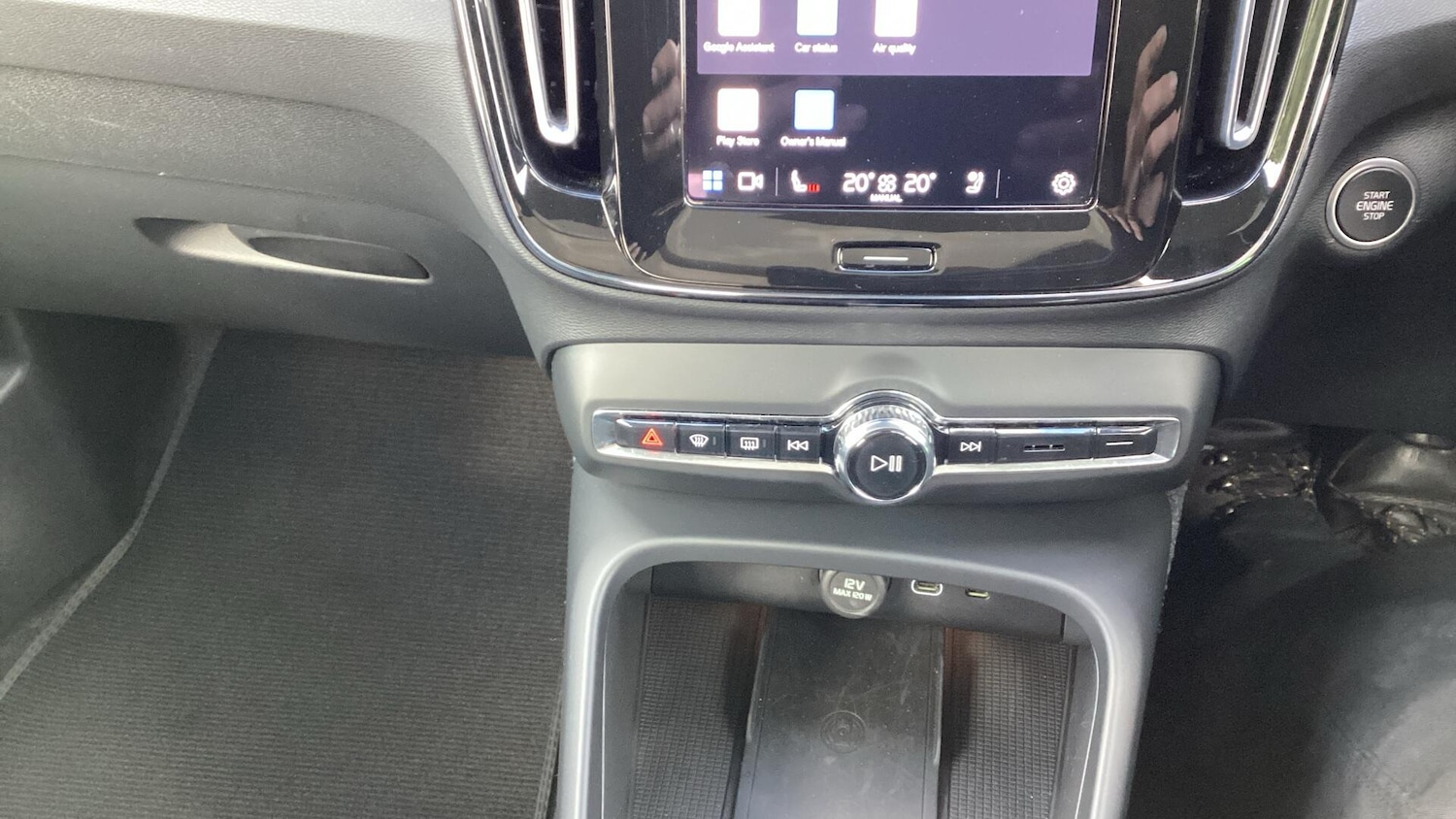 Used Volvo XC40 2025 for sale - 76085503: Photo 19