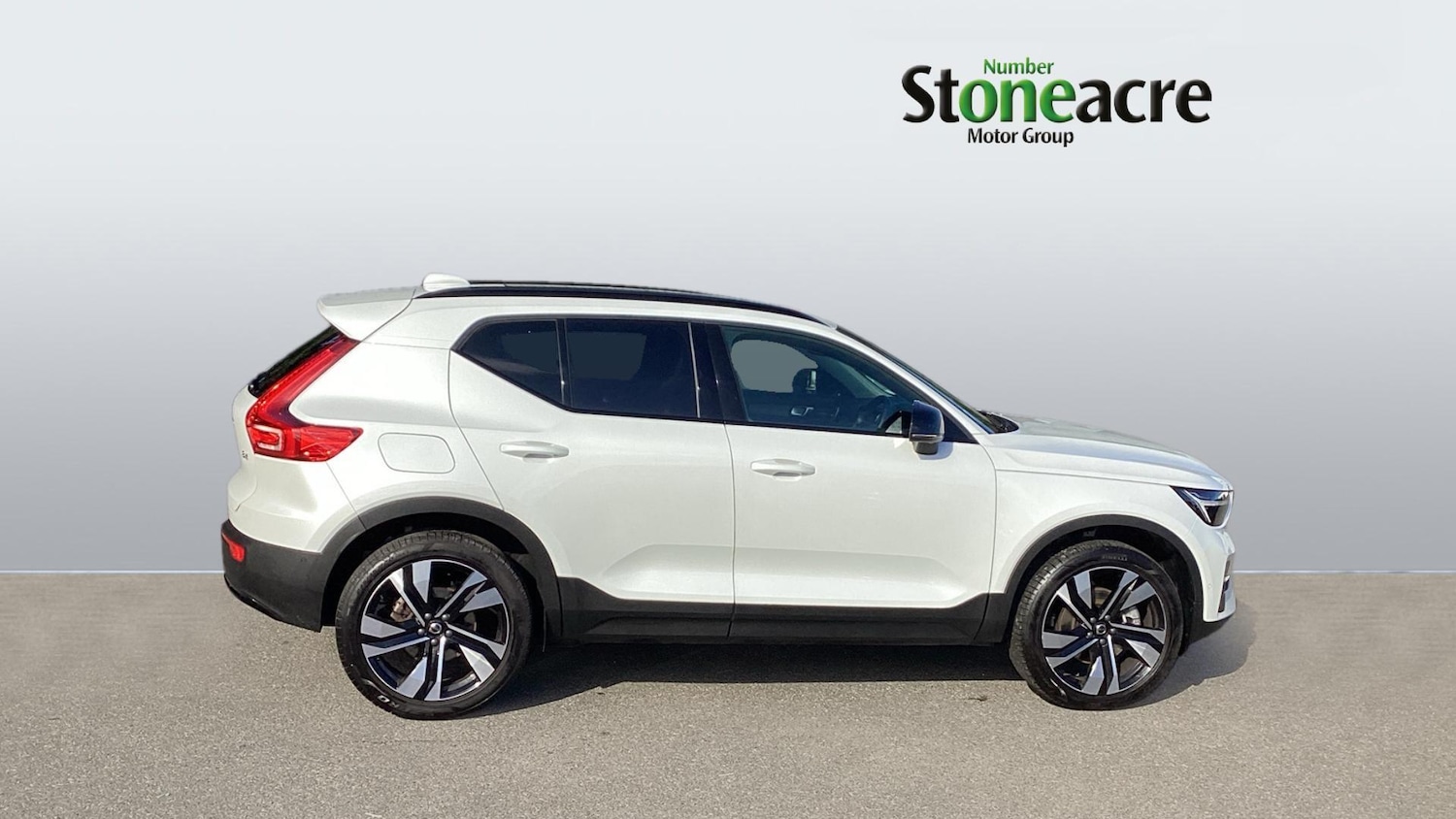 Used Volvo XC40 2025 for sale - 76085503: Photo 3