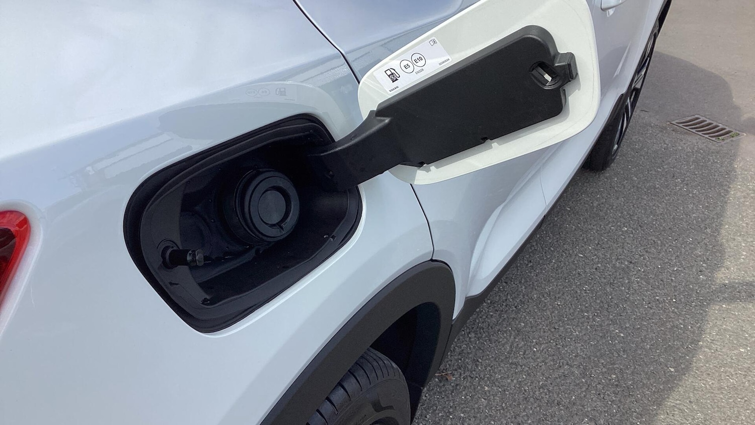 Used Volvo XC40 2025 for sale - 76085503: Photo 40