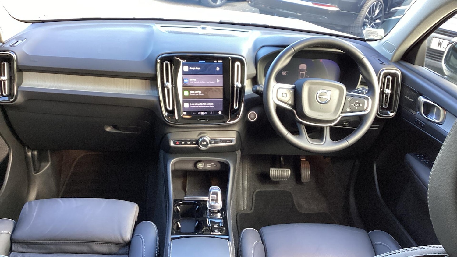 Used Volvo XC40 2025 for sale - 76085503: Photo 5