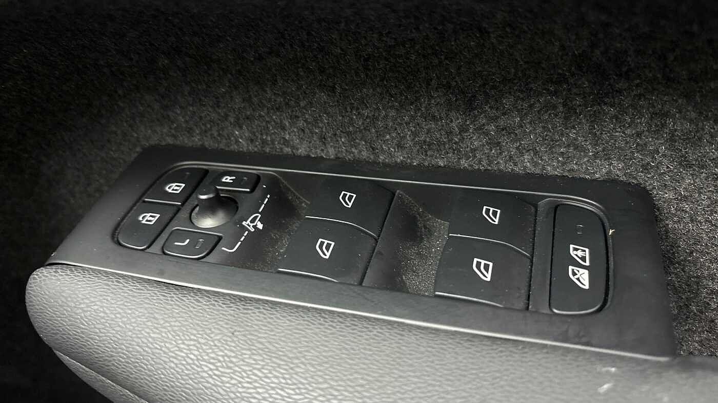 Used Volvo C40 2022 for sale - 77304930: Photo 25