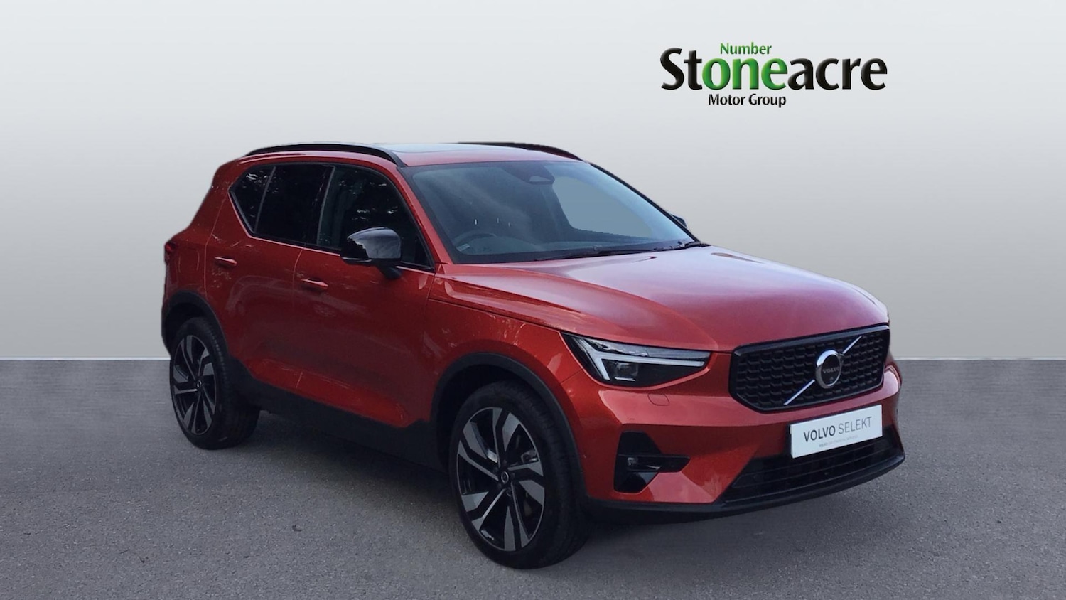 Used Volvo XC40 2025 for sale - 76121301: Photo 1