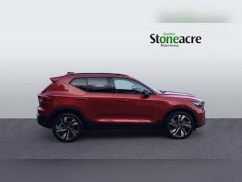 Used Volvo XC40 2025 for sale - 76121301: Photo 3