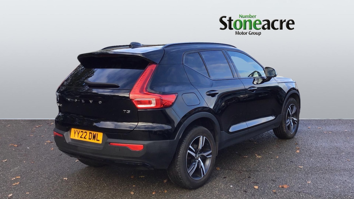 Used Volvo XC40 2022 for sale - 76700739: Photo 2