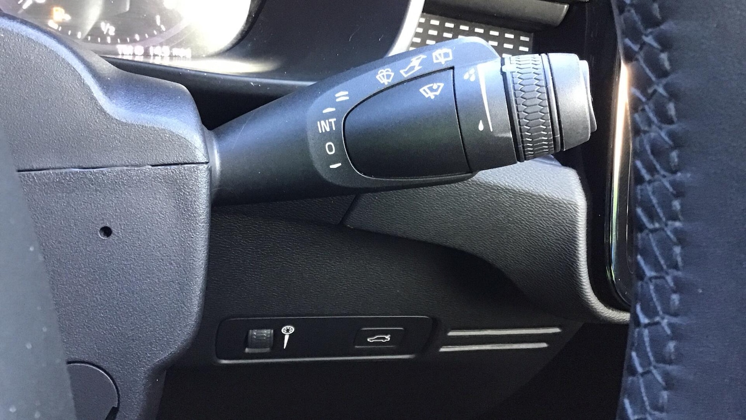 Used Volvo XC40 2022 for sale - 76700739: Photo 27