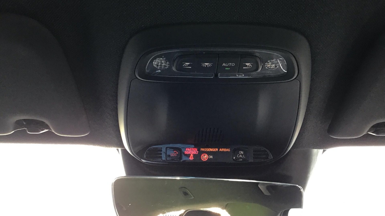 Used Volvo XC40 2022 for sale - 76700739: Photo 37