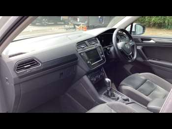 Used Volkswagen Tiguan 2017 for sale - 74934459: Photo