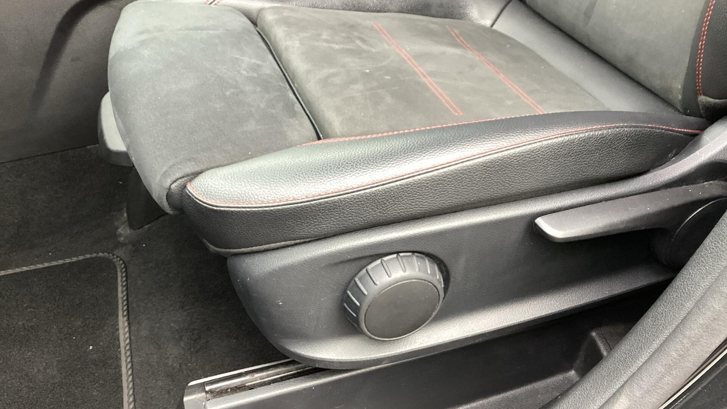 Used Mercedes-Benz B Class 2020 for sale - 77255189: Photo 73