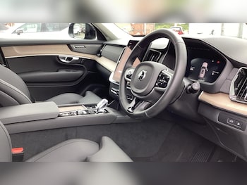 Used Volvo XC90 2025 for sale - 79278850: Photo