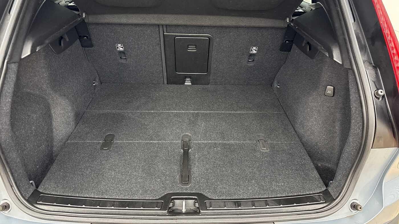 Used Volvo XC40 2022 for sale - 77709875: Photo 14