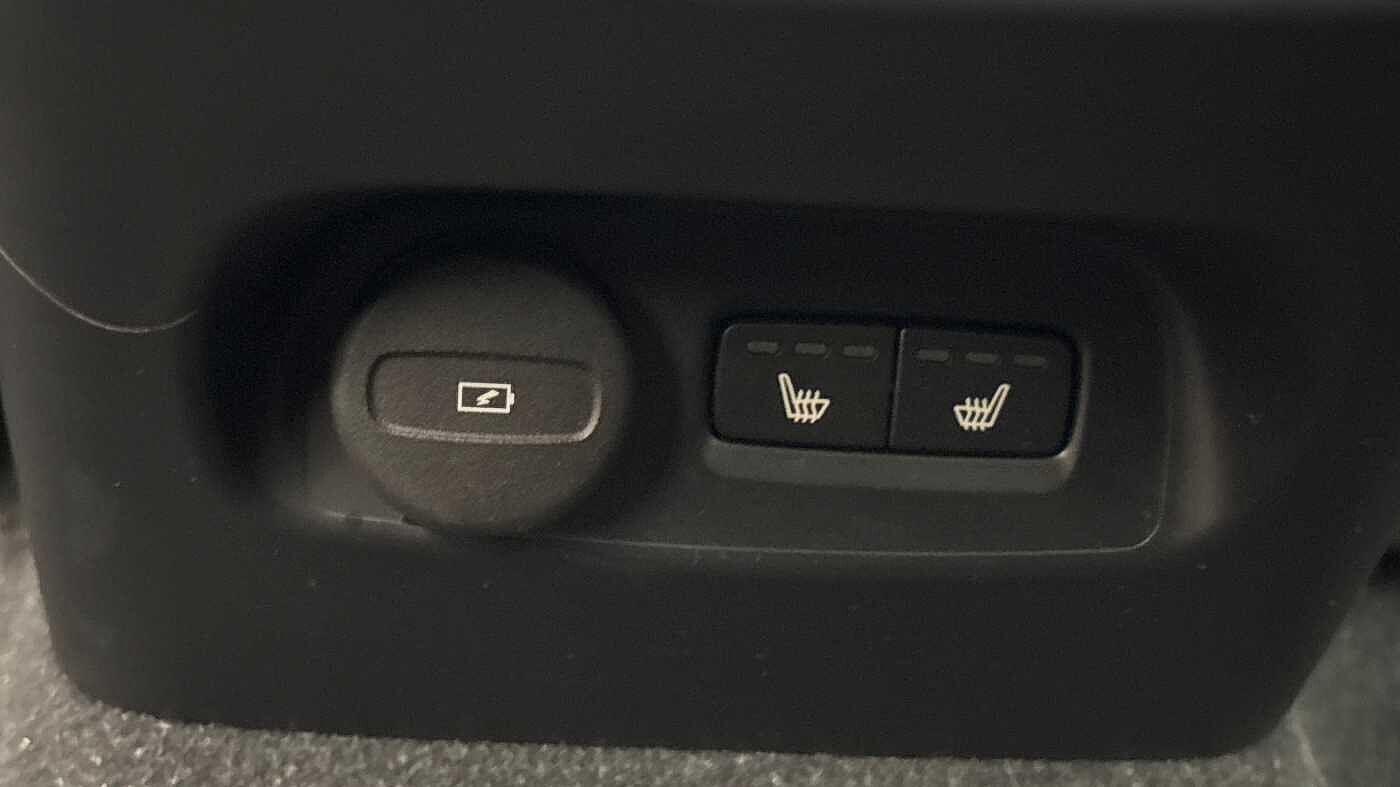 Used Volvo XC40 2022 for sale - 77709875: Photo 17