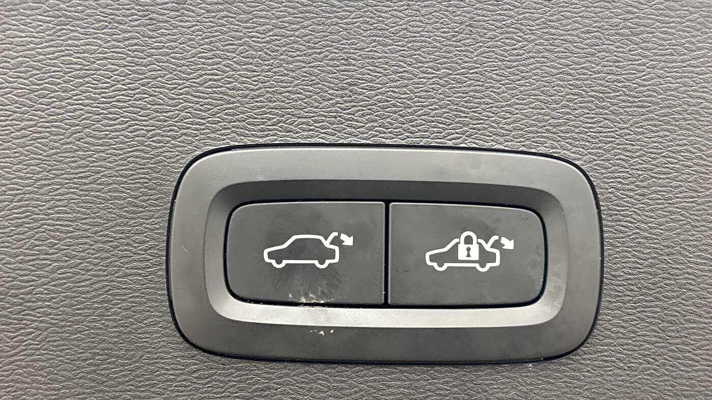 Used Volvo XC40 2022 for sale - 77709875: Photo 19