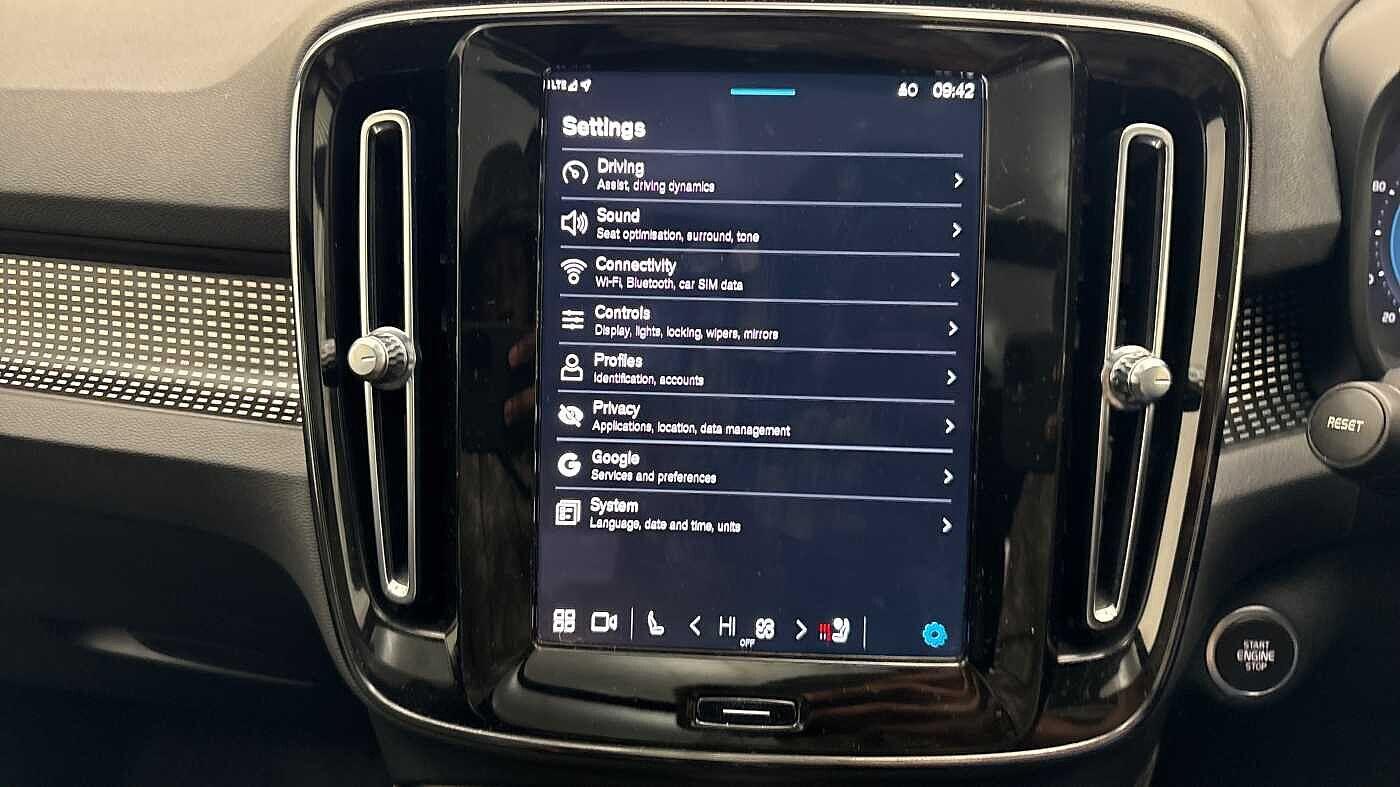 Used Volvo XC40 2022 for sale - 77709875: Photo 35