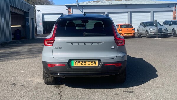 Used Volvo XC40 2025 for sale - 76306321: Photo 13
